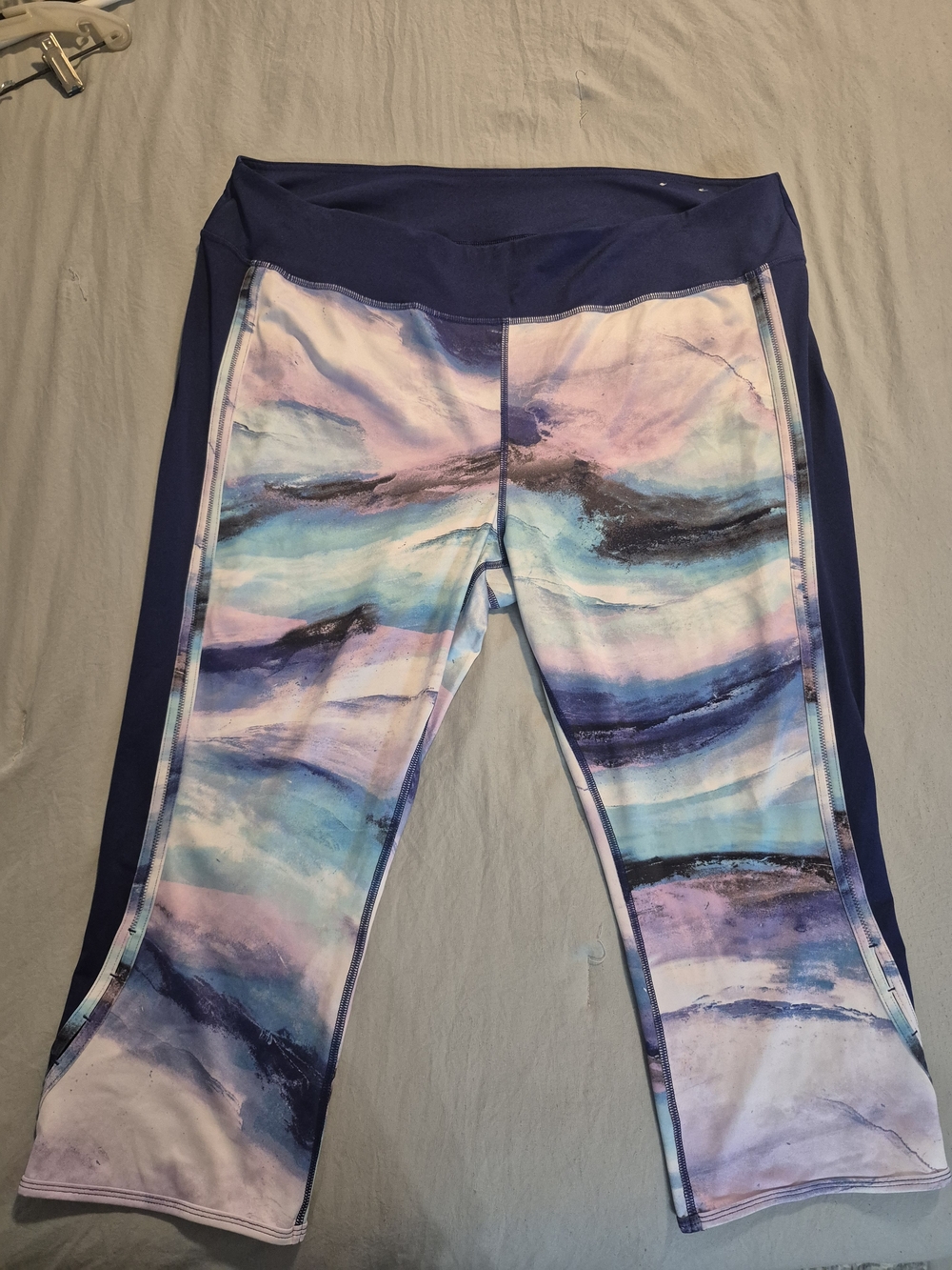 Multicolor Watercolor Capri Active Leggings - Navy Trim